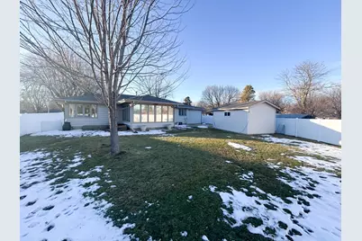 1118 Elmwood Avenue, Worthington, MN 56187 - Photo 27