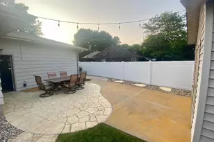 1118 Elmwood Ave, Worthington, MN 56187 - Photo 21