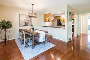 334 W 5th St, Waconia, MN 55387 - Photo 3