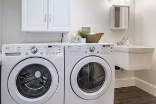 334 W 5th St, Waconia, MN 55387 - Photo 15