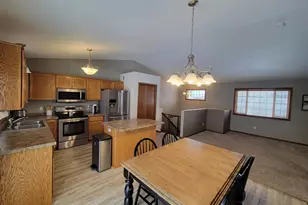 316 Jefferson Ln, Saint Joseph, MN 56374 - Photo 5