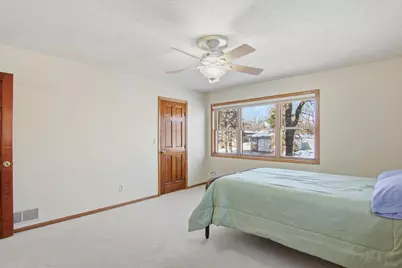 706 Fox Tree Lane N, Hudson, WI 54016 - Photo 17