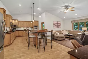 14856 River Crossing, Savage, MN 55378 - Photo 9