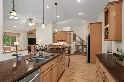 14856 River Crossing, Savage, MN 55378 - Photo 7