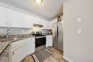 2538 Brookdale Ln, Brooklyn Park, MN 55444 - Photo 9