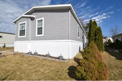 1374 Birchview Drive, Maplewood, MN 55119 - Photo 23