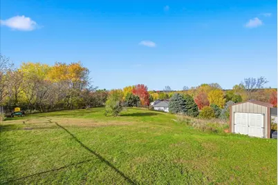 1533 Hallewood Boulevard, New Richmond, WI 54017 - Photo 31