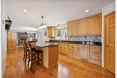 16155 Huron Path, Lakeville, MN 55044 - Photo 5