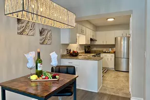 10701 Nathan Ln N, Maple Grove, MN 55369 - Photo 7