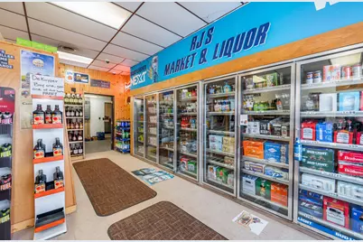 504 Powell Avenue, Coleraine, MN 55722 - Photo 15