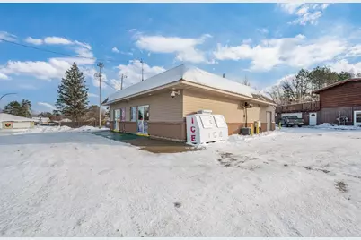 504 Powell Avenue, Coleraine, MN 55722 - Photo 3