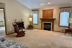 929 Willow View Cir, Waite Park, MN 56387 - Photo 9