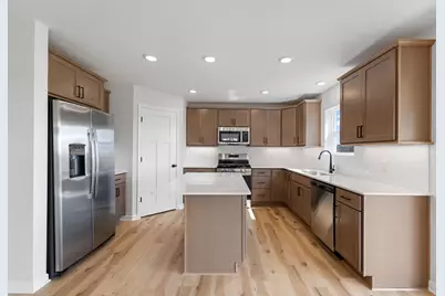 417 James Parkway, Elko New Market, MN 55054 - Photo 7