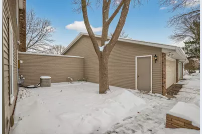 9452 Ranchview Lane N, Maple Grove, MN 55369 - Photo 7