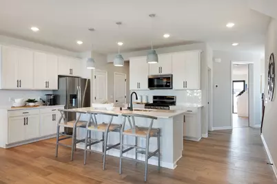 9252 Larimar Trail, Eden Prairie, MN 55347 - Photo 3