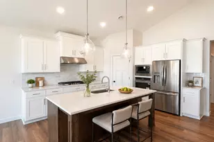 17956 Greenwich Wy, Lakeville, MN 55044 - Photo 5