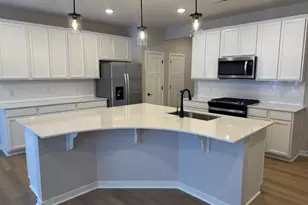 4749 Airlake Dr, Woodbury, MN 55129 - Photo 3