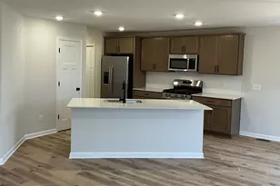 706 Highland Circle, Jordan, MN 55352 - Photo 3