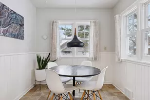 4017 Shoreline Dr, Robbinsdale, MN 55422 - Photo 15