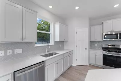 1117 Annacotte Lane, Rosemount, MN 55068 - Photo 3