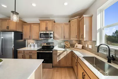 1005 Annagaire Curve, Rosemount, MN 55068 - Photo 5