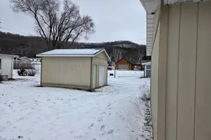 30374 S Whitmore St, Rushford, MN 55971 - Photo 7