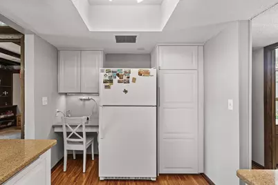 6085 Lincoln Drive #122, Edina, MN 55436 - Photo 5