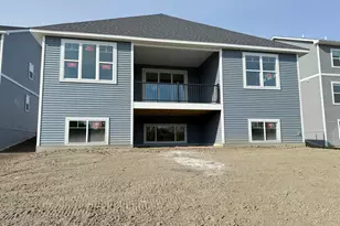 8191 Haywood Dr, Lino Lakes, MN 55014 - Photo 21