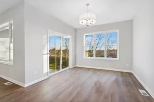 8191 Haywood Dr, Lino Lakes, MN 55014 - Photo 11