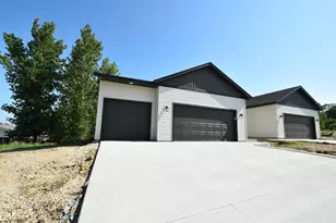2031 20th Street E, Zumbrota, MN 55992 - Photo 5