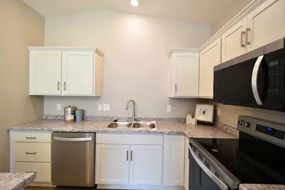 2049 20th Street E, Zumbrota, MN 55992 - Photo 23