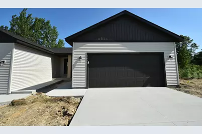 2049 20th Street E, Zumbrota, MN 55992 - Photo 3