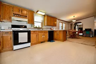 460 1st St E, Milaca, MN 56353 - Photo 9