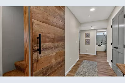 1821 Dorret Road, Eau Claire, WI 54703 - Photo 21