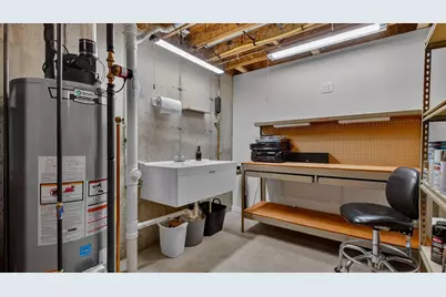 1821 Dorret Road, Eau Claire, WI 54703 - Photo 37