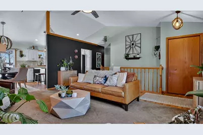 1821 Dorret Road, Eau Claire, WI 54703 - Photo 5