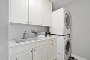 1321 Lake Dr W, Chanhassen, MN 55317 - Photo 9