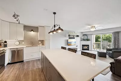 1321 Lake Drive W #216, Chanhassen, MN 55317 - Photo 5