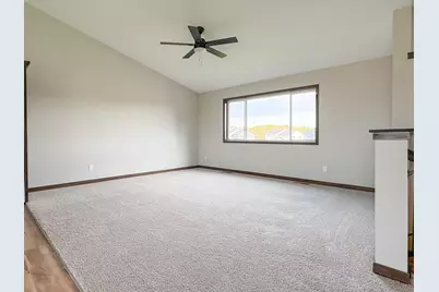 8733 90th Avenue, Milaca, MN 56353 - Photo 5