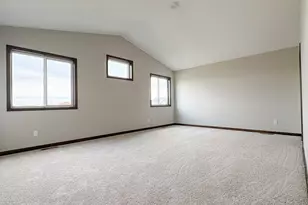 8733 90th Ave, Milaca, MN 56353 - Photo 9