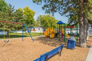 509 22 1/2 Street NW, Stewartville, MN 55976 - Photo 5