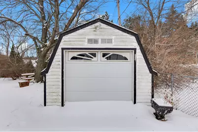 1372 Upper 55th Street E, Inver Grove Heights, MN 55077 - Photo 9