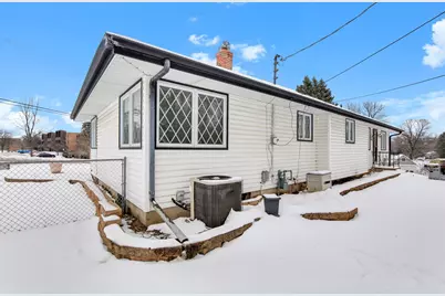 1372 Upper 55th Street E, Inver Grove Heights, MN 55077 - Photo 5