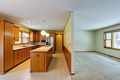 7610 50th Street N, Lake Elmo, MN 55042 - Photo 5