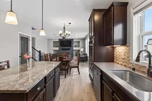 1999 Red Oak Path, Shakopee, MN 55379 - Photo 17