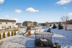 1999 Red Oak Path, Shakopee, MN 55379 - Photo 57