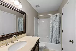 8434 W 97th St, Bloomington, MN 55438 - Photo 21