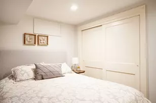 2450 W 24th St, Minneapolis, MN 55405 - Photo 49