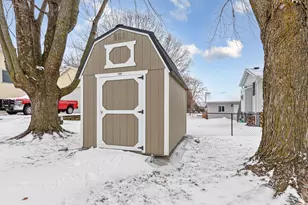 225 19th St NE, Owatonna, MN 55060 - Photo 9