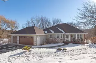 4757 S Lake Sarah Dr, Maple Plain, MN 55359 - Photo 9